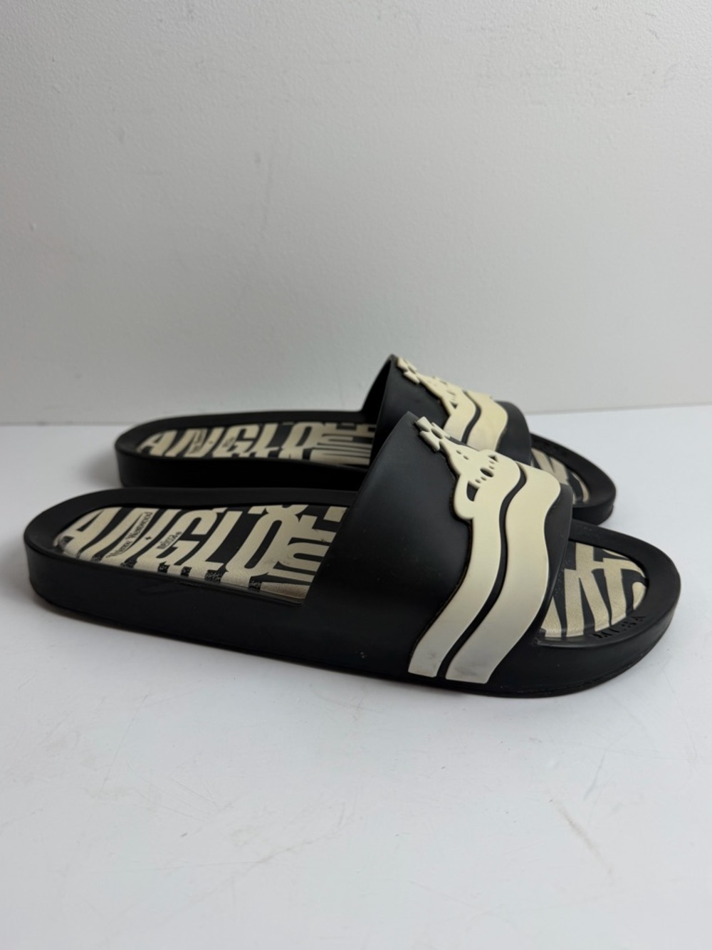 Vivienne Westwood x Melissa Anglomania 
Beach Slide Sandals Size 8 Punk Goth